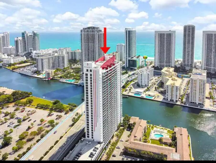 Ocean Views - Pool & Gym - Pet Friendly - Close To Beach Hallandale Beach Dış mekan fotoğraf