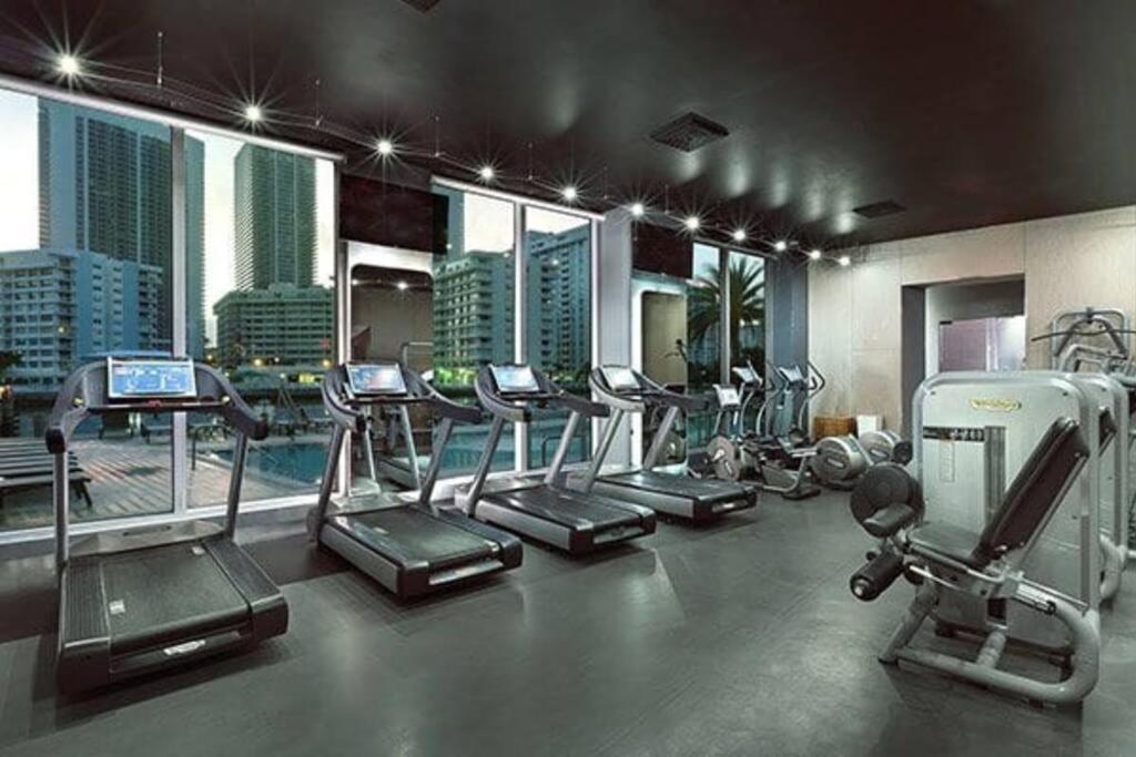 Ocean Views - Pool & Gym - Pet Friendly - Close To Beach Hallandale Beach Dış mekan fotoğraf