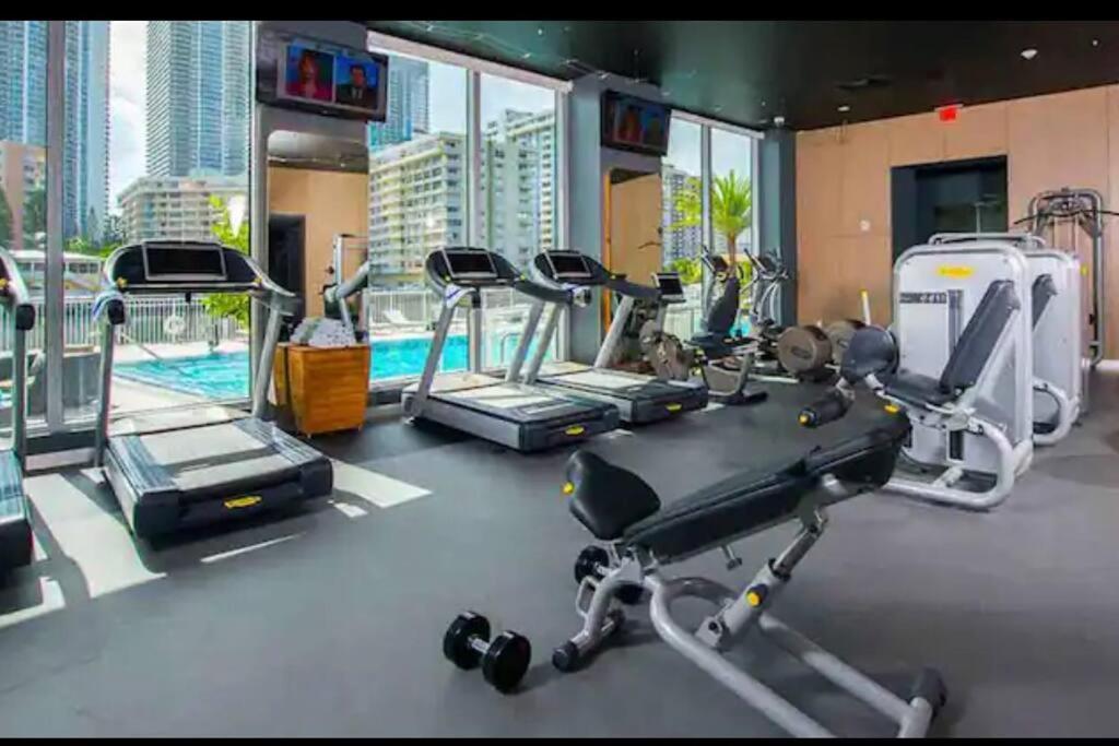 Ocean Views - Pool & Gym - Pet Friendly - Close To Beach Hallandale Beach Dış mekan fotoğraf